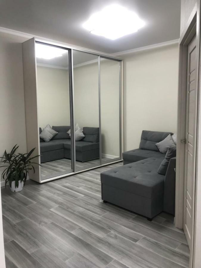 Apartment Kamanina Odessa Esterno foto